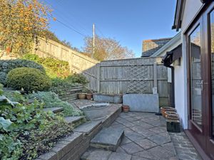 Photo 7- click for photo gallery